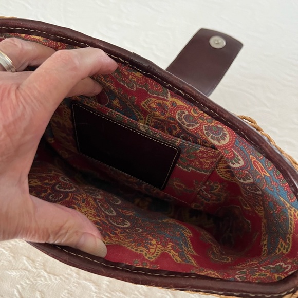 Brighton bag with dust cover. In good condition - Picture 2 of 12